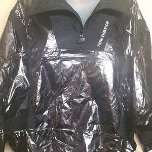 NWT Women NEW BALANCE Select Metallic Quarter Zip